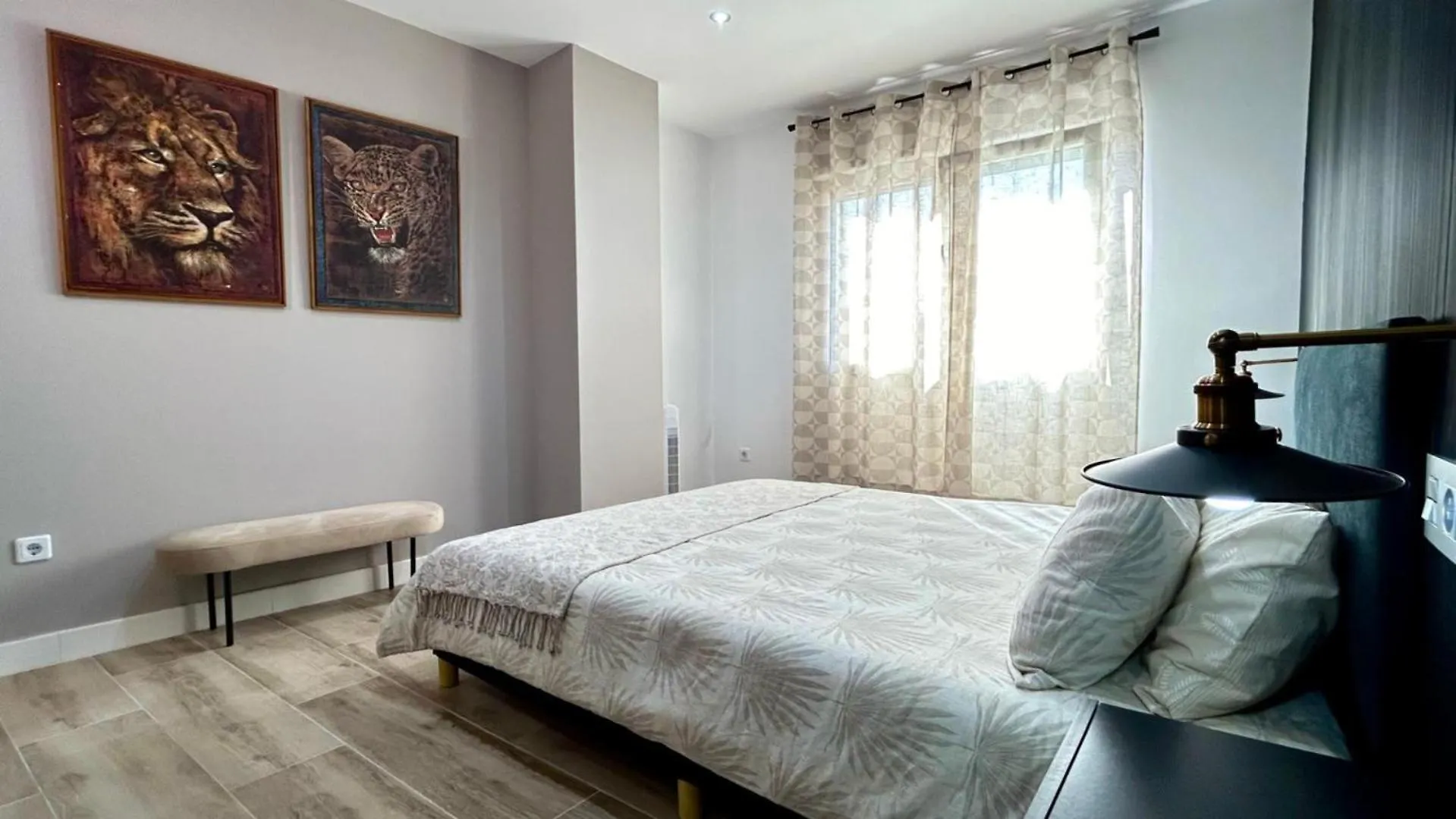 Apartamento Moderno Y Amplio Con Vistas A La Bahia Algeciras
