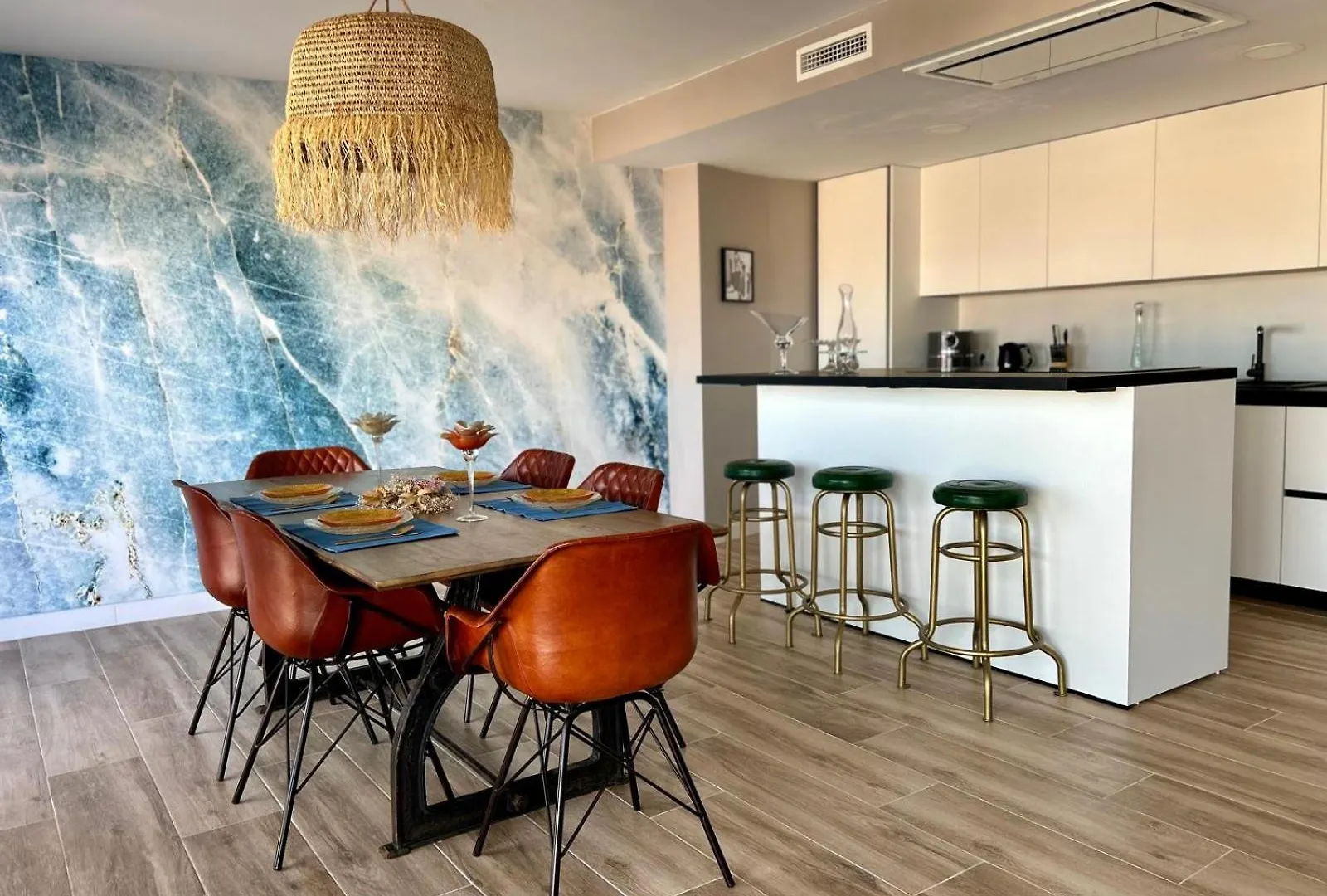 Apartamento Moderno Y Amplio Con Vistas A La Bahia Algeciras