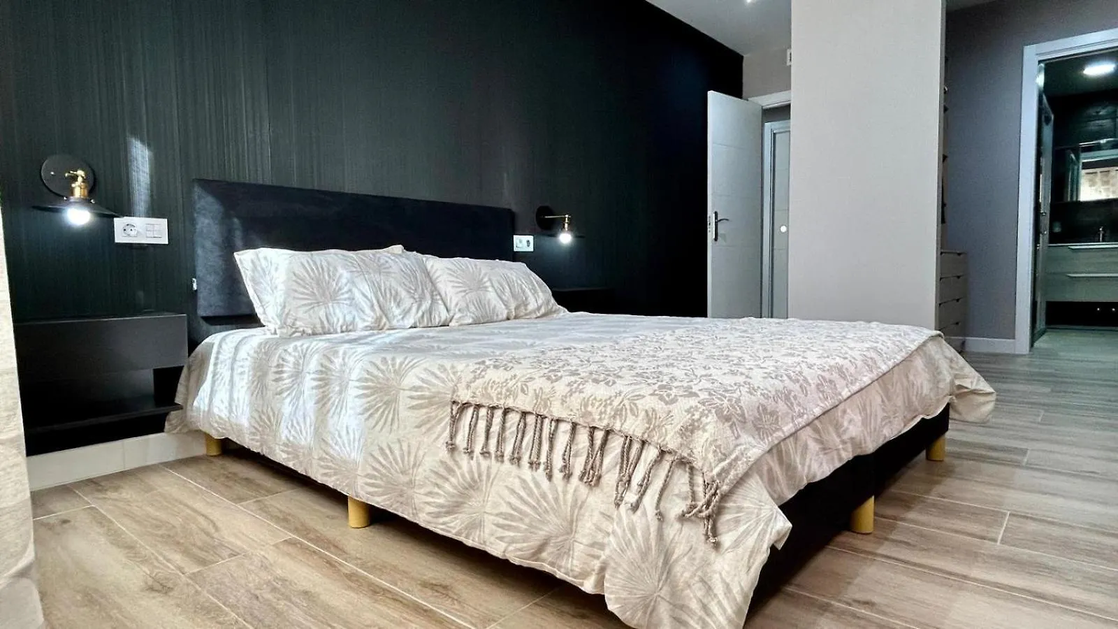 Apartamento Moderno Y Amplio Con Vistas A La Bahia Algeciras Apartment